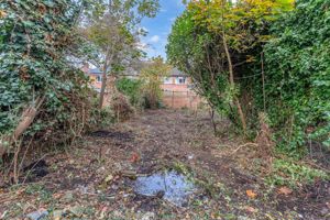 Photo 21- click for photo gallery